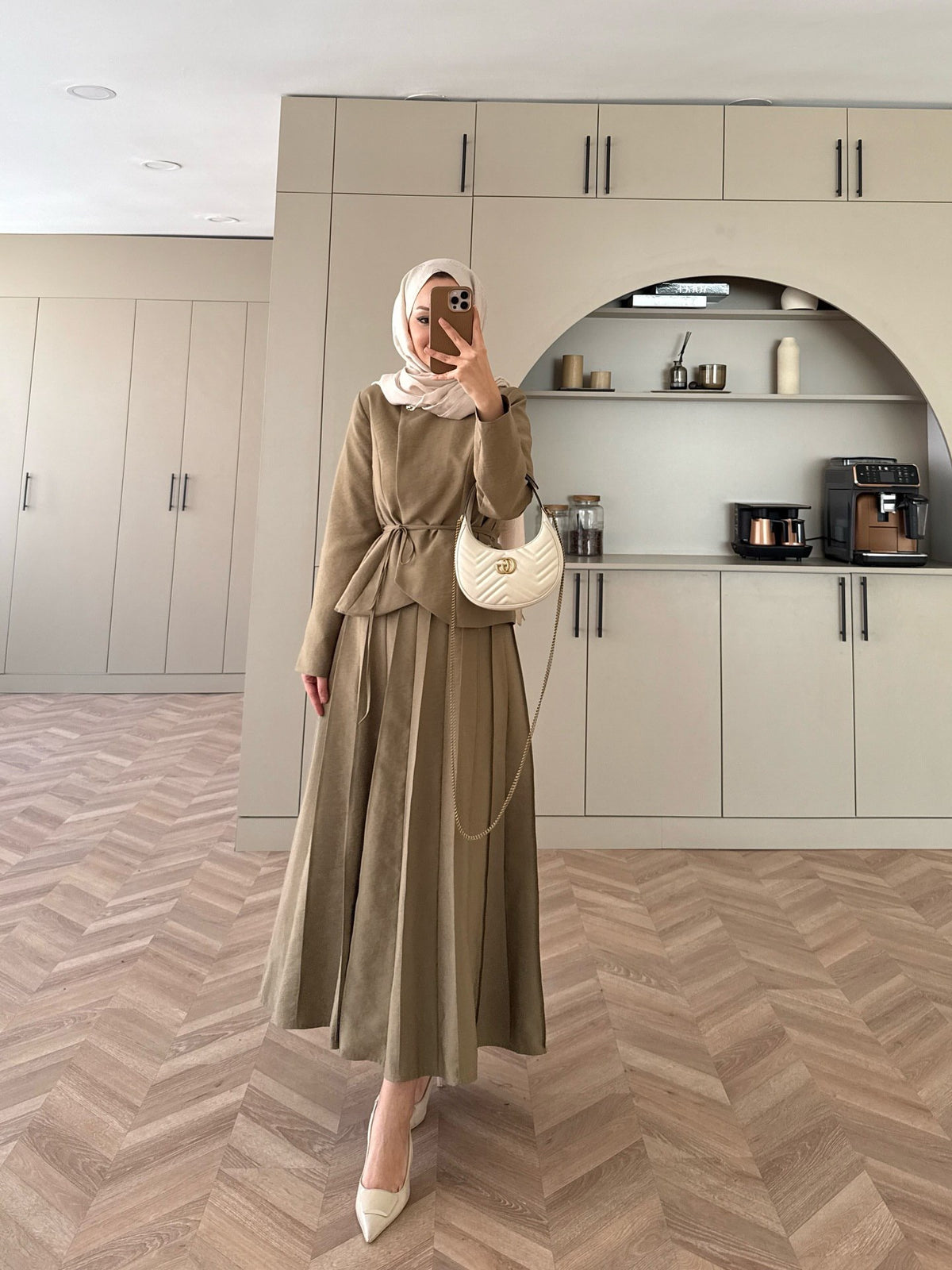 S26-14Olive