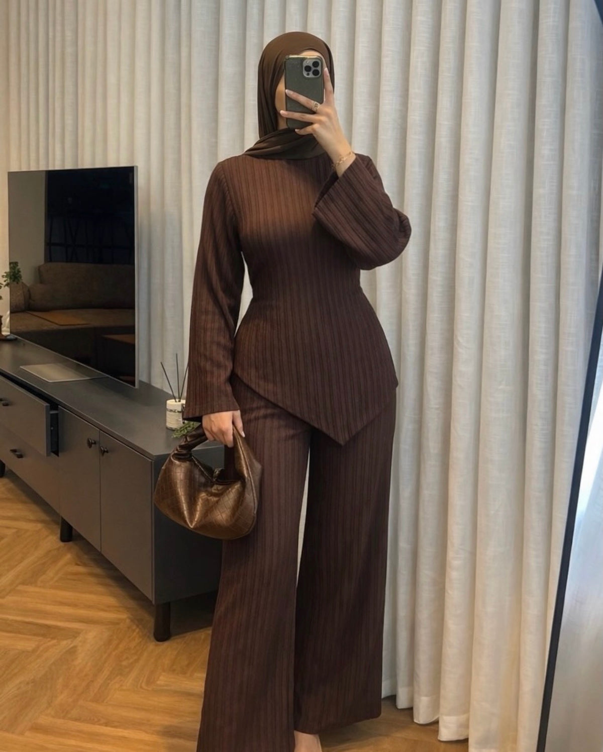 S26-19Brown